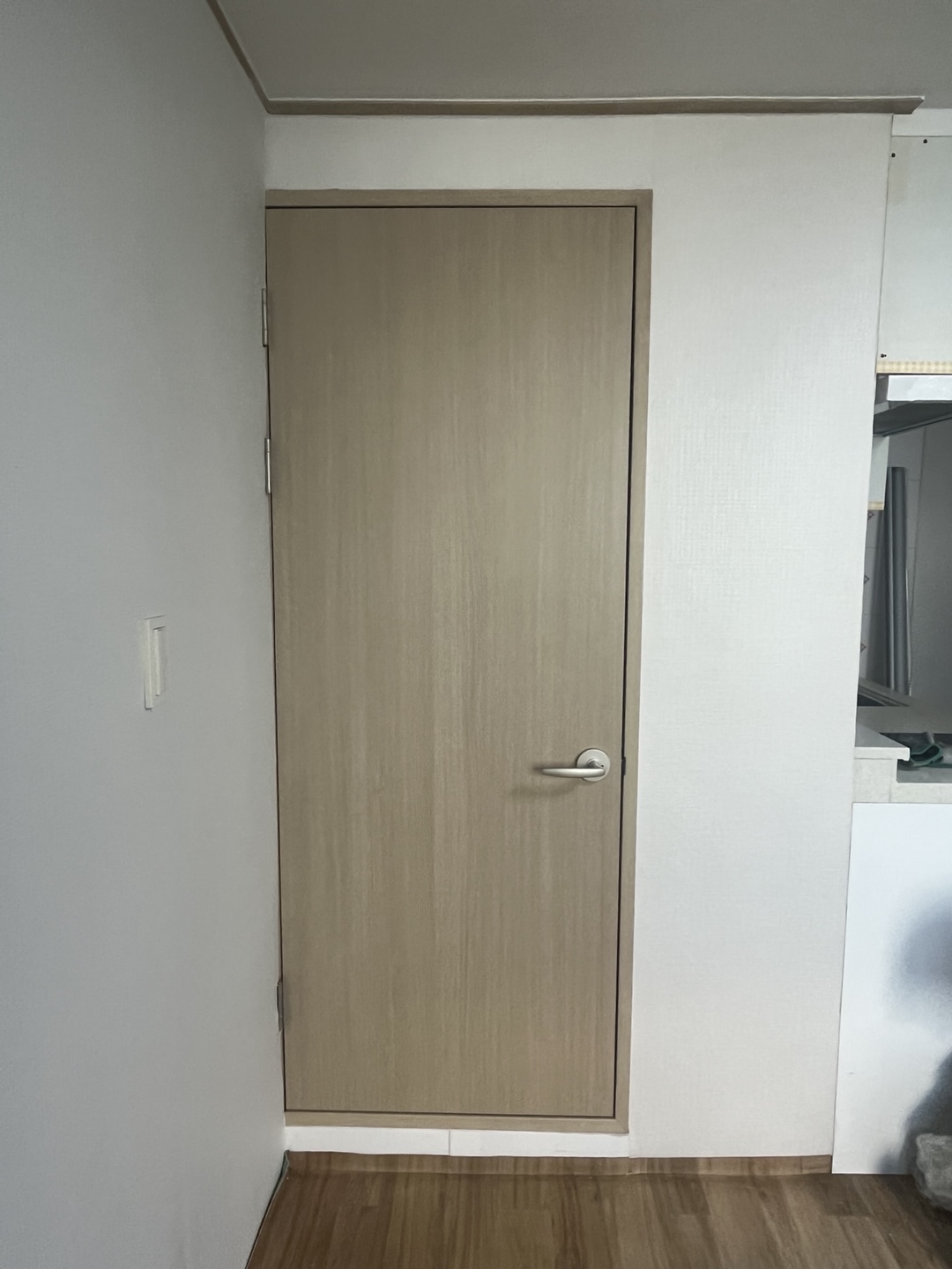 [성북구문짝] 성북구 종암동 원룸 문짝 교체하였습니다.